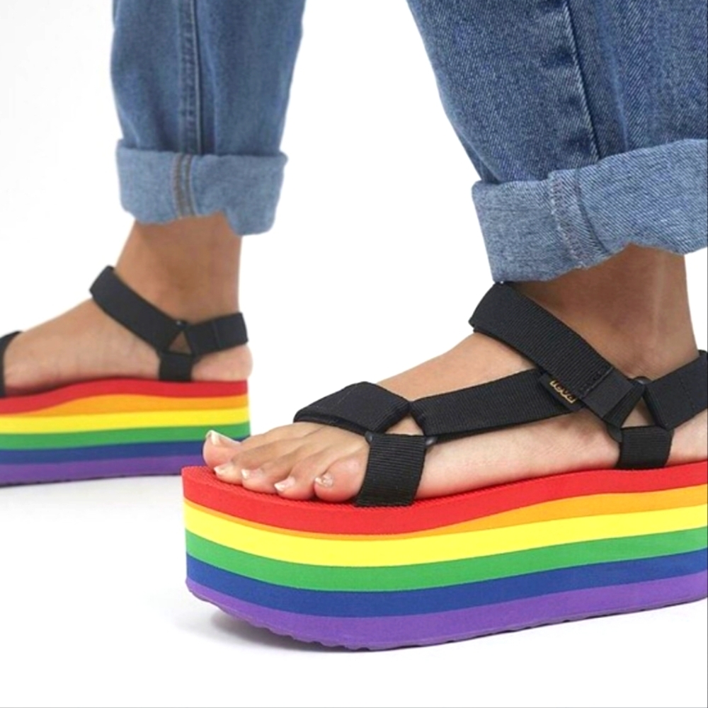 Teva Flatform Bold Universal Stripe Rainbow Pride Platform Adjustable Sandals - Picture 13 of 13